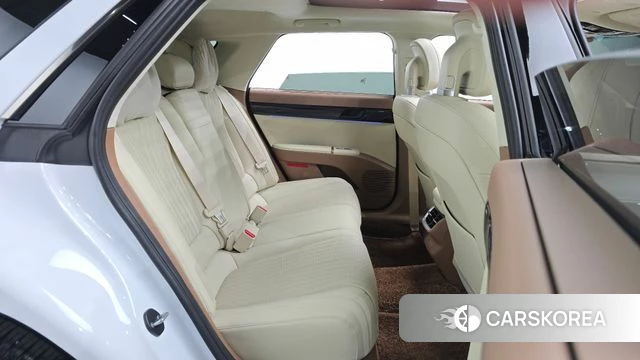 Hyundai Grandeur (GN7) id 5045783 из Кореи 34