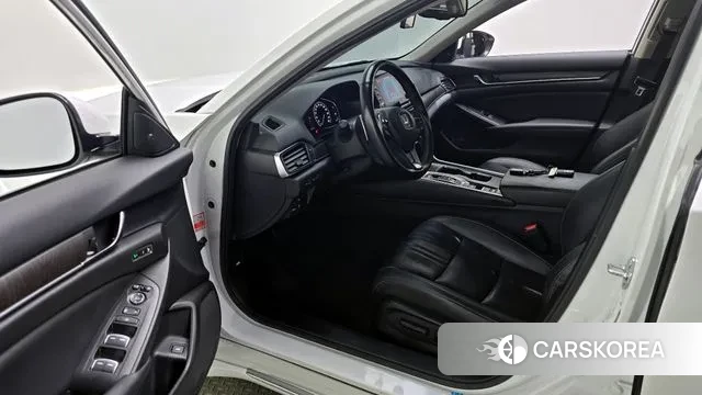 Honda Accord 10th Generation id 3629950 из Кореи 20