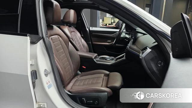 BMW i4 id 5033217 из Кореи 33