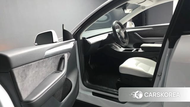 Tesla Model Y id 4725270 из Кореи 36