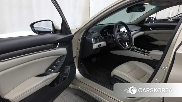 Honda Accord 10th Generation id 4967731 из Кореи 31