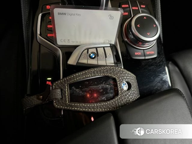BMW 5 Series (G30) id 4958763 из Кореи 10