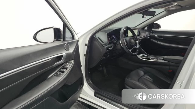 Hyundai Sonata (DN8) id 4636593 из Кореи 32