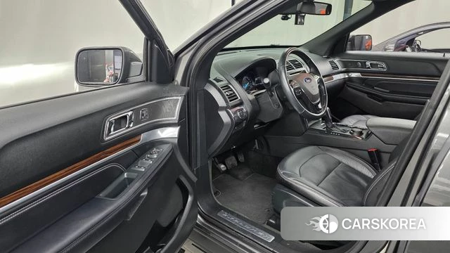 Ford Explorer id 5019046 из Кореи 33