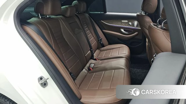 Mercedes-Benz E-Class W213 id 4923232 из Кореи 30