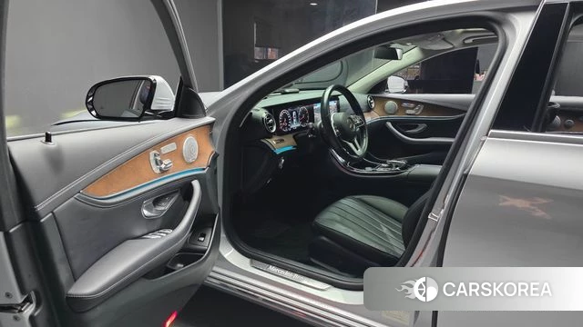Mercedes-Benz E-Class W213 id 4959563 из Кореи 33