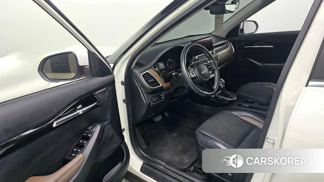 Kia Seltos id 4855303 из Кореи 20