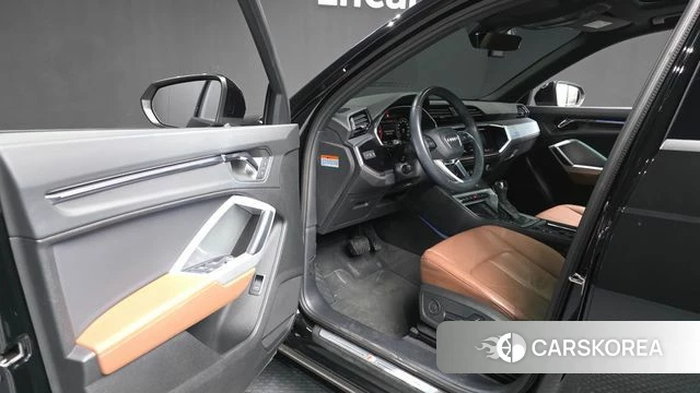 Audi Q3 (F3) id 5039801 из Кореи 20