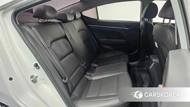 Hyundai Avante AD id 5029347 из Кореи 29
