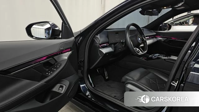 BMW i5 (G60) id 5021136 из Кореи 34