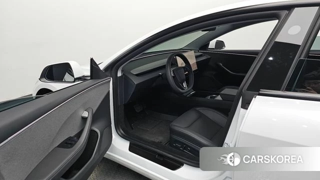 Tesla Model 3 id 4984779 из Кореи 20