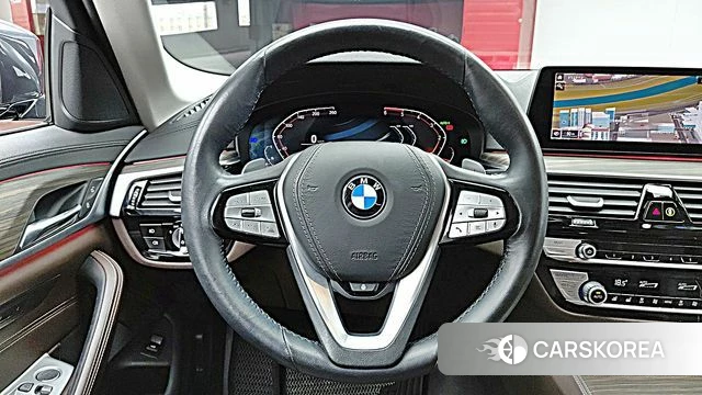 BMW 5 Series (G30) id 5018387 из Кореи 20