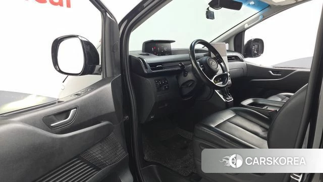 Hyundai Staria id 4835700 из Кореи 20