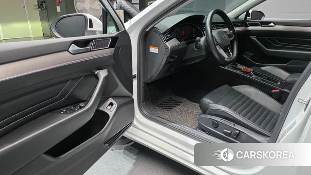 Volkswagen Passat GT (B8) id 4906663 из Кореи 33