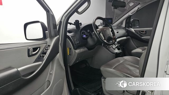 Hyundai The New Grand Starex id 5042160 из Кореи 20