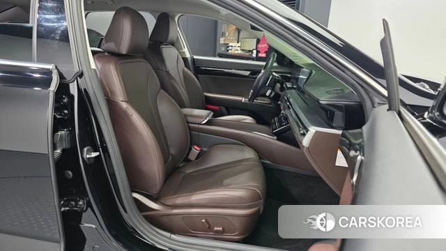 Hyundai Grandeur Hybrid (GN7) id 5016829 из Кореи 32