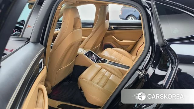 Porsche Panamera (971) id 5048575 из Кореи 34