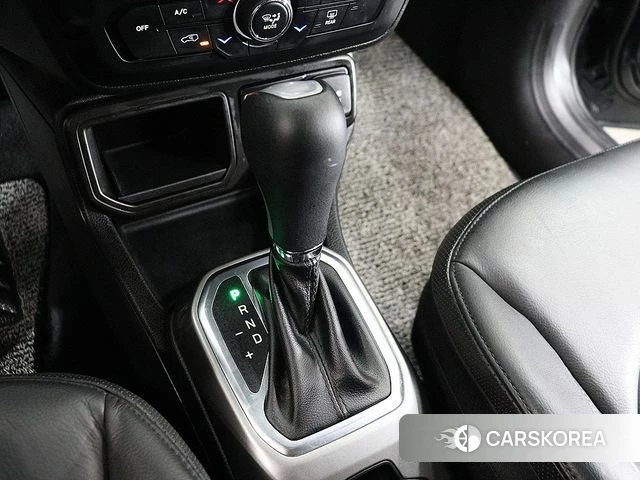 Jeep Renegade id 4951004 из Кореи 20