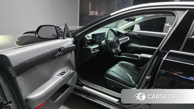 Hyundai Grandeur (GN7) id 5052677 из Кореи 32