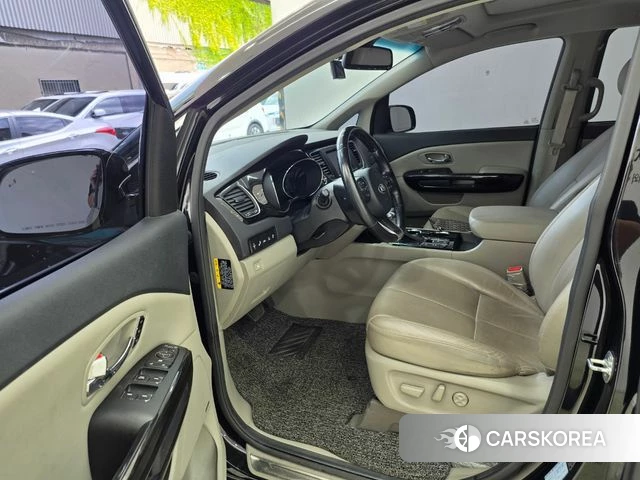 Kia The New Carnival id 5013912 из Кореи 20
