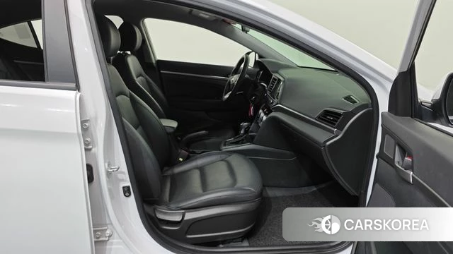 Hyundai The New Avante AD id 4689139 из Кореи 29