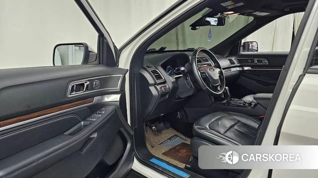 Ford Explorer id 5004552 из Кореи 35