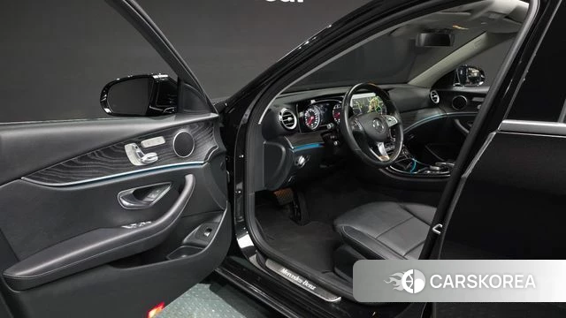 Mercedes-Benz E-Class W213 id 4967931 из Кореи 20