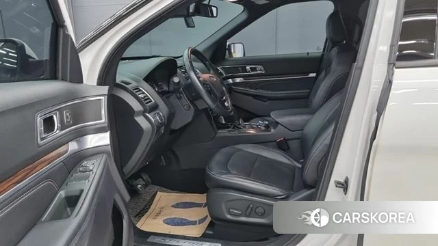 Ford Explorer id 4987970 из Кореи 17