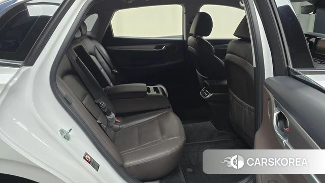 Hyundai The New Grandeur IG id 4997976 из Кореи 31