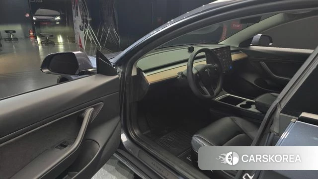 Tesla Model 3 id 5028349 из Кореи 32