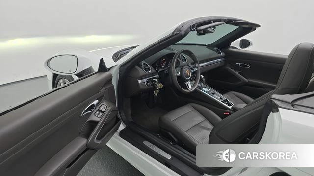 Porsche 718 Boxster id 5013542 из Кореи 32