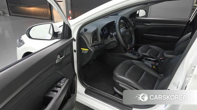 Hyundai Avante AD id 4978185 из Кореи 20