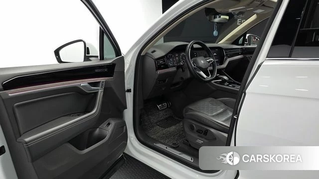 Volkswagen Touareg 3rd generation id 5028413 из Кореи 20