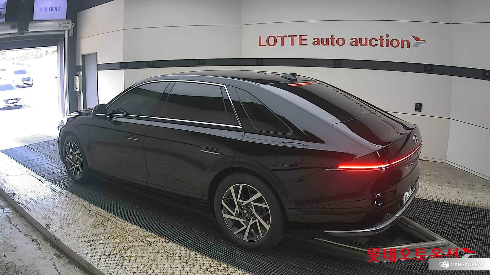 Hyundai Grandeur Hybrid id 4984630 из Кореи 36