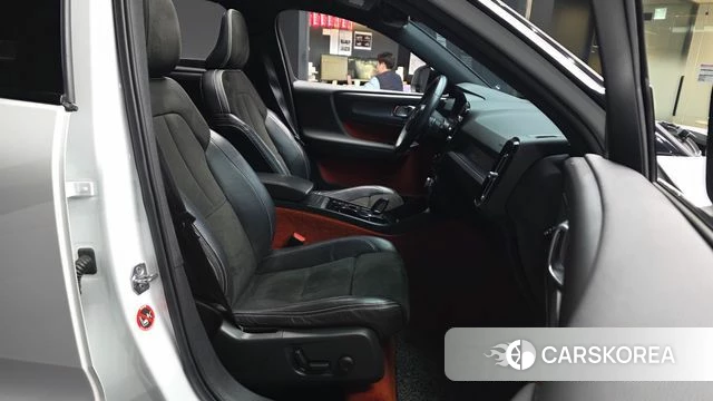 Volvo XC40 id 5042041 из Кореи 31