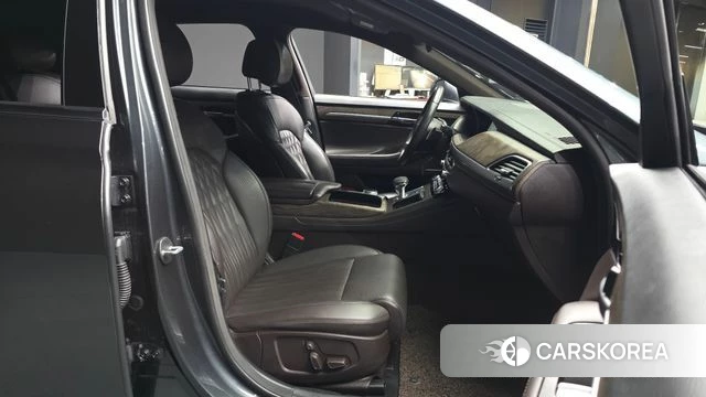 Genesis G90 id 4943927 из Кореи 33