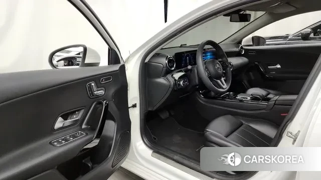 Mercedes-Benz A-Class W177 id 3540686 из Кореи 20