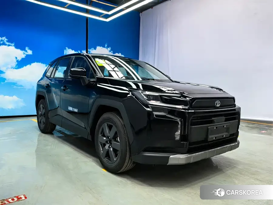 Новый Toyota RAV4 2026 Черный из Китая, фото 6