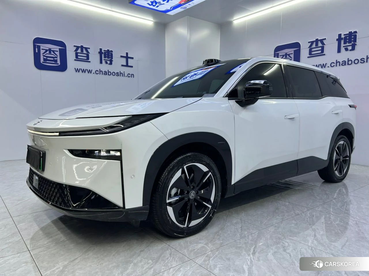 Новый Toyota bZ3X id 4984774 из Китая 11