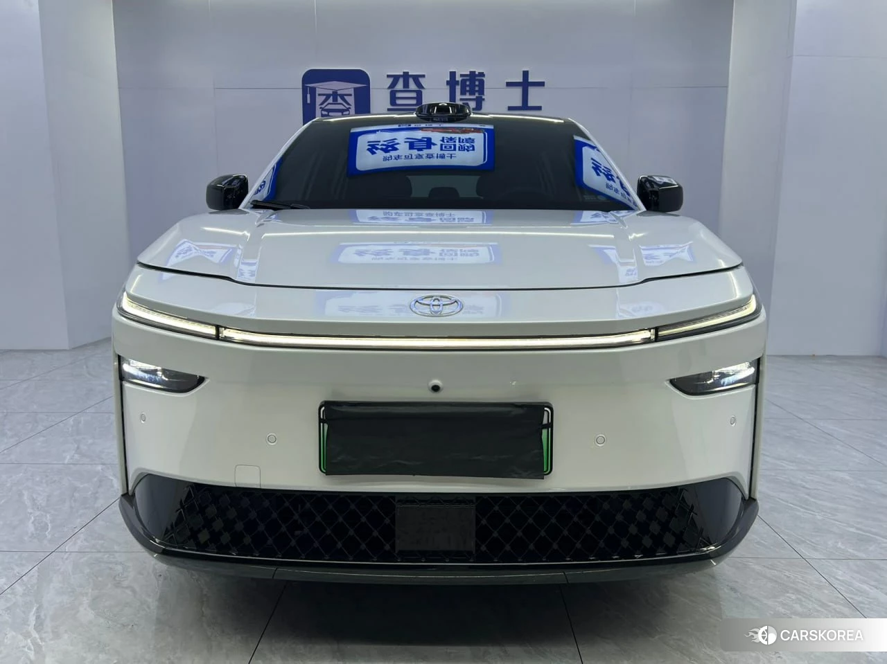 Новый Toyota bZ3X id 4984774 из Китая 12