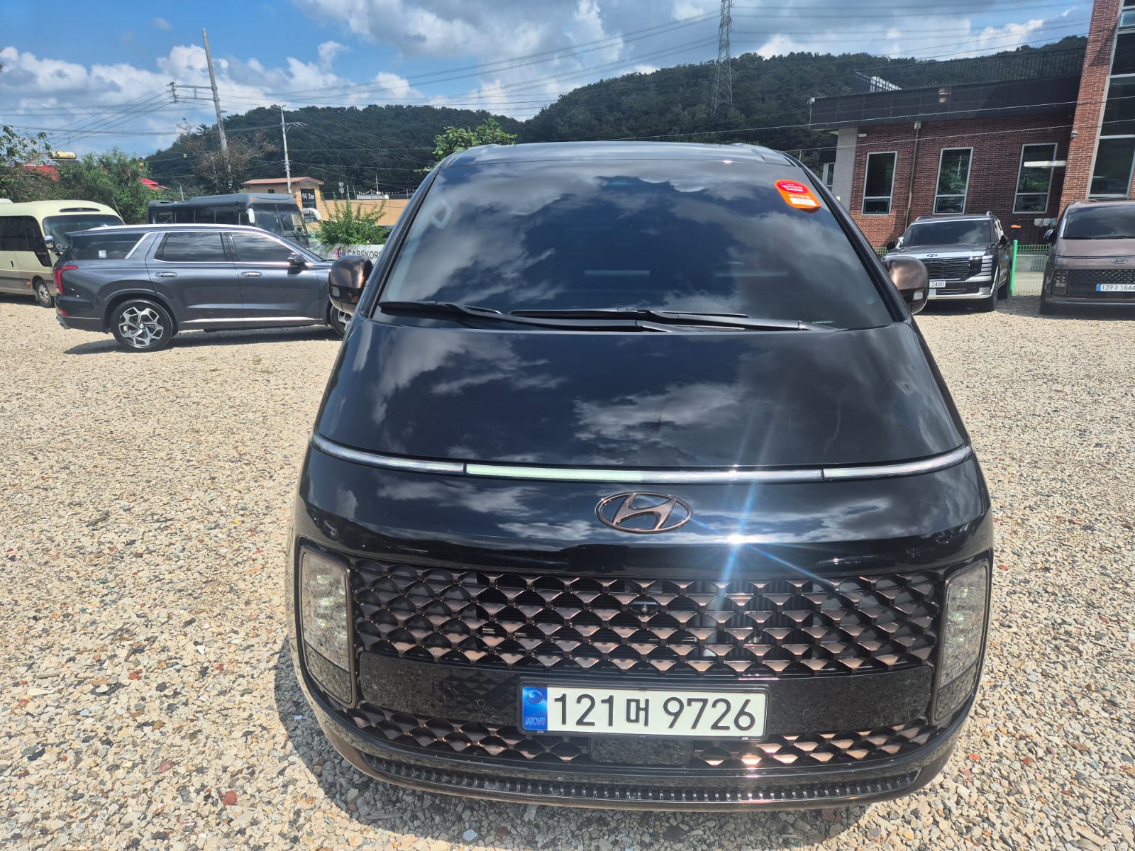 Hyundai Staria 2023 из Кореи