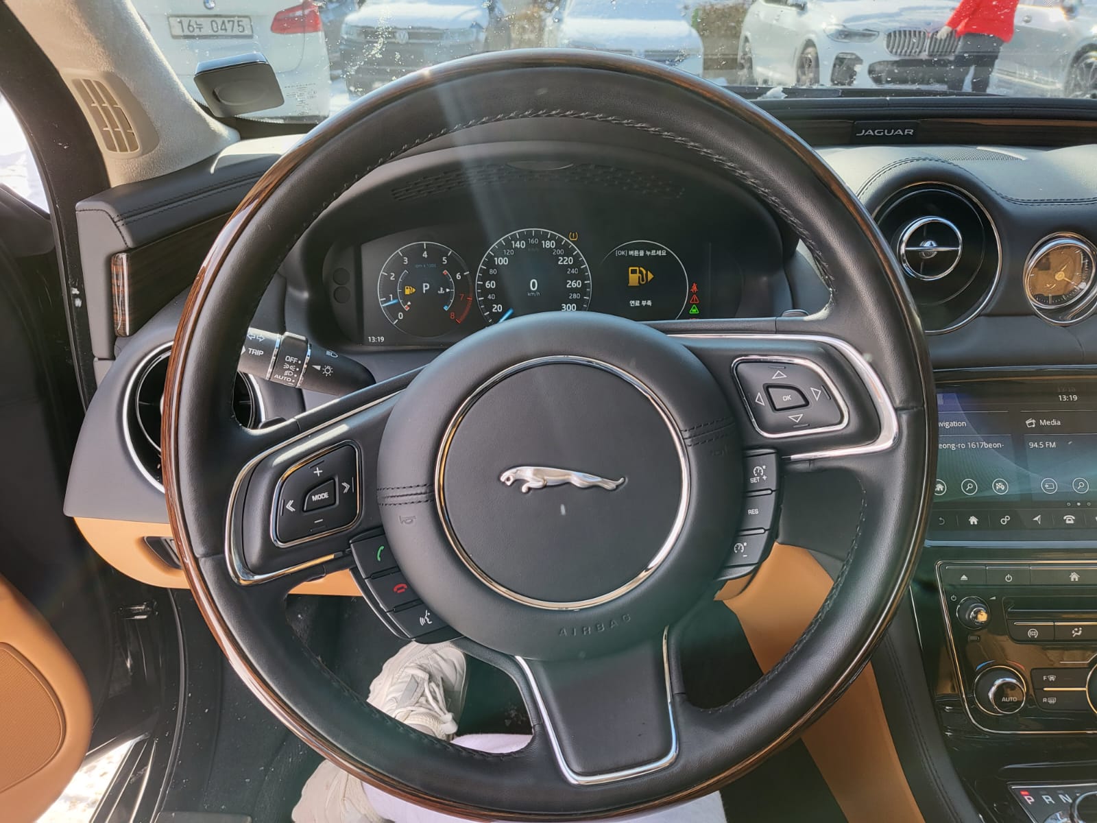 Jaguar All New XJ 2019 из Кореи, фото 36