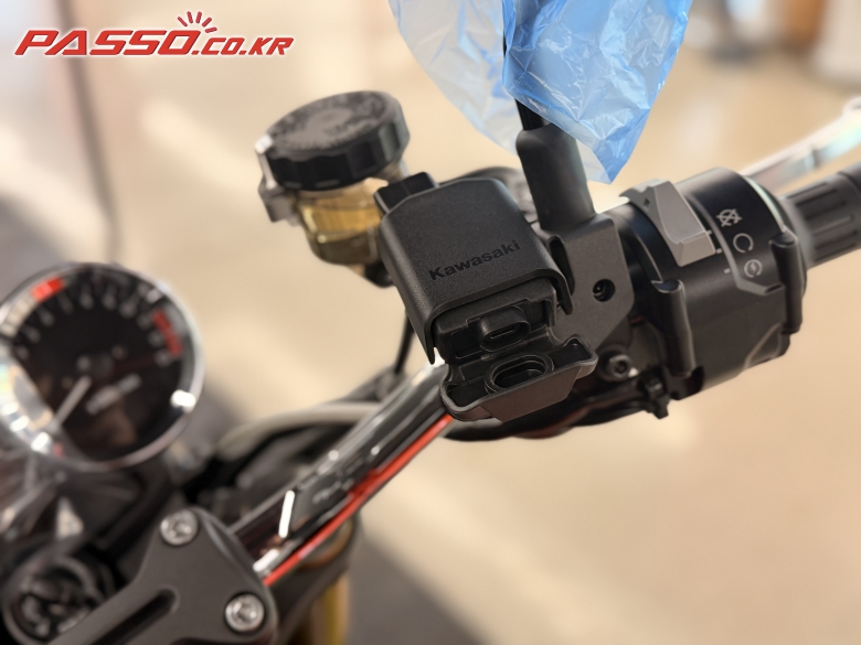 Kawasaki Z 900 RS SE ABS 2026 Red, Black из Кореи, фото 5
