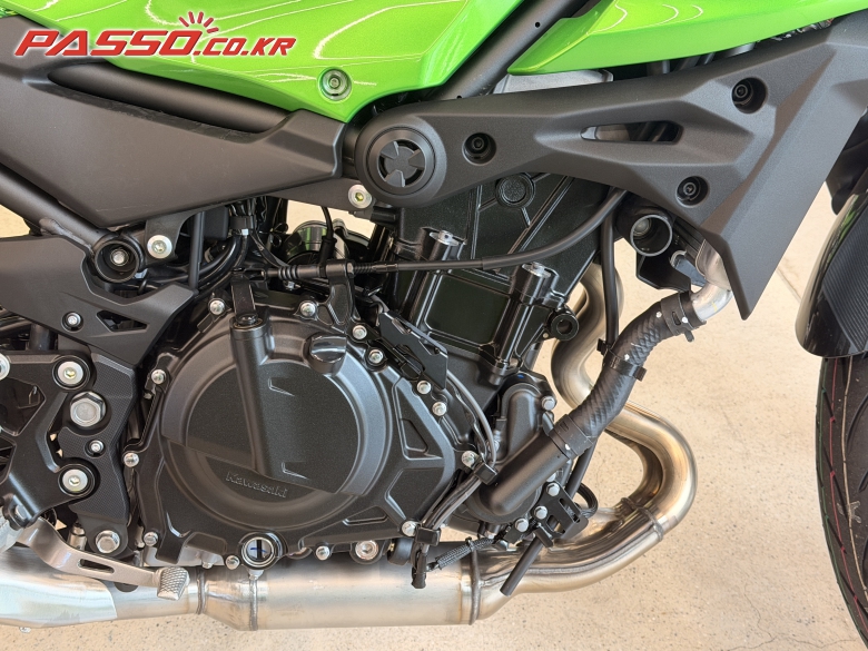 Kawasaki Z 500 ABS 2026 Зеленый из Кореи, фото 5