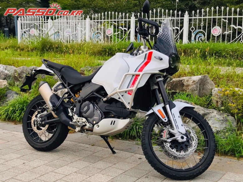 Ducati Desert X 2025 Белый из Кореи
