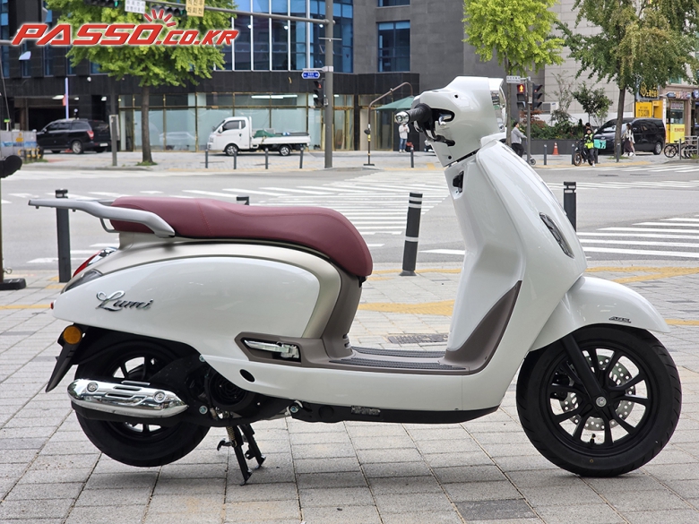 DNA Motors / Daelim Rumi 125 2026 Белый из Кореи