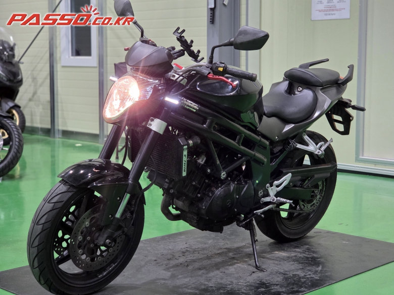 KR S and T Hyosung Comet 650P 2013 Черный из Кореи, фото 3