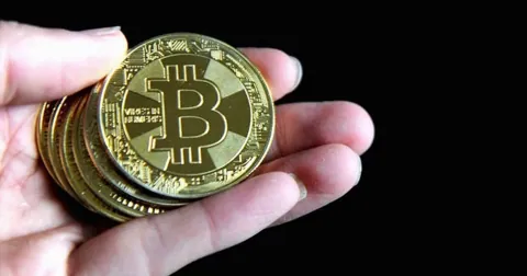 Джеймс Уинн подарит 1 биткоин за верный прогноз на курс BTC