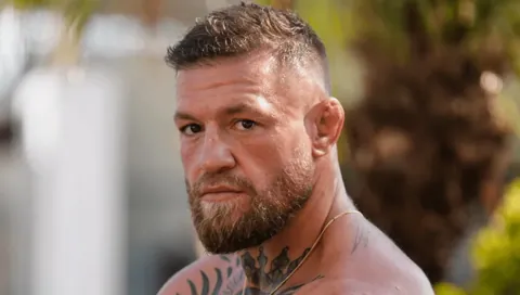 Чемпион MMA Конор МакГрегор представил свой токен-мем REAL