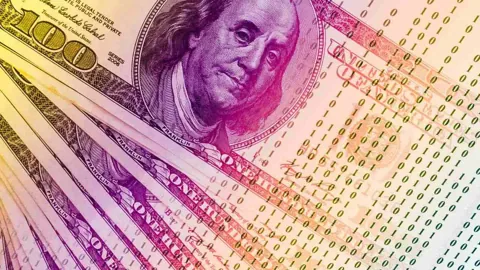 Стейблкоин SUSD потерял привязку к доллару США и упал до $0,70